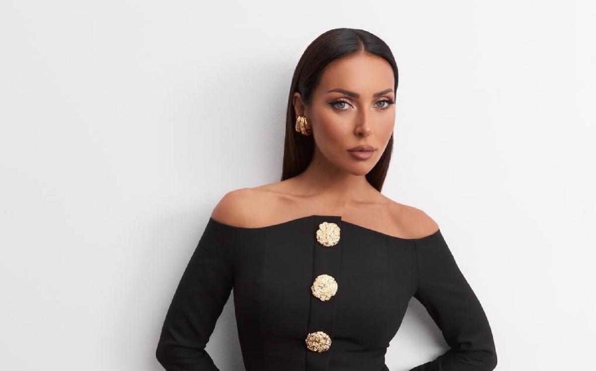    Алсу Абрамова (Фото: Telegram @alsouofficial)