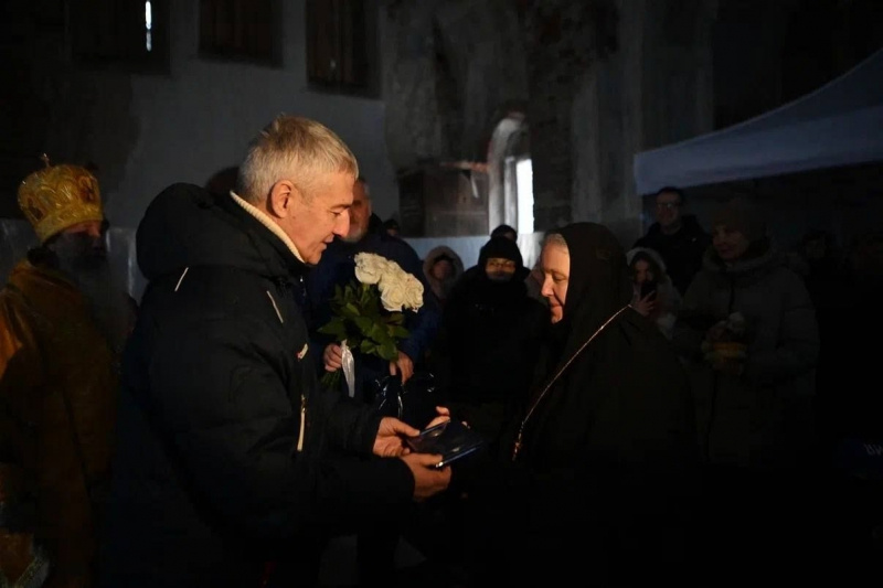    Первая за 100 лет божественная литургия прошла в храме в Прионежьесо страницы главы Карелии