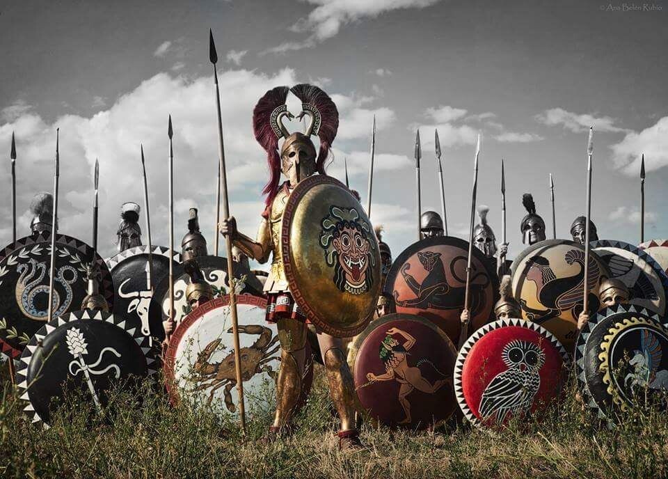 Фаланга. несокрушивая стена.