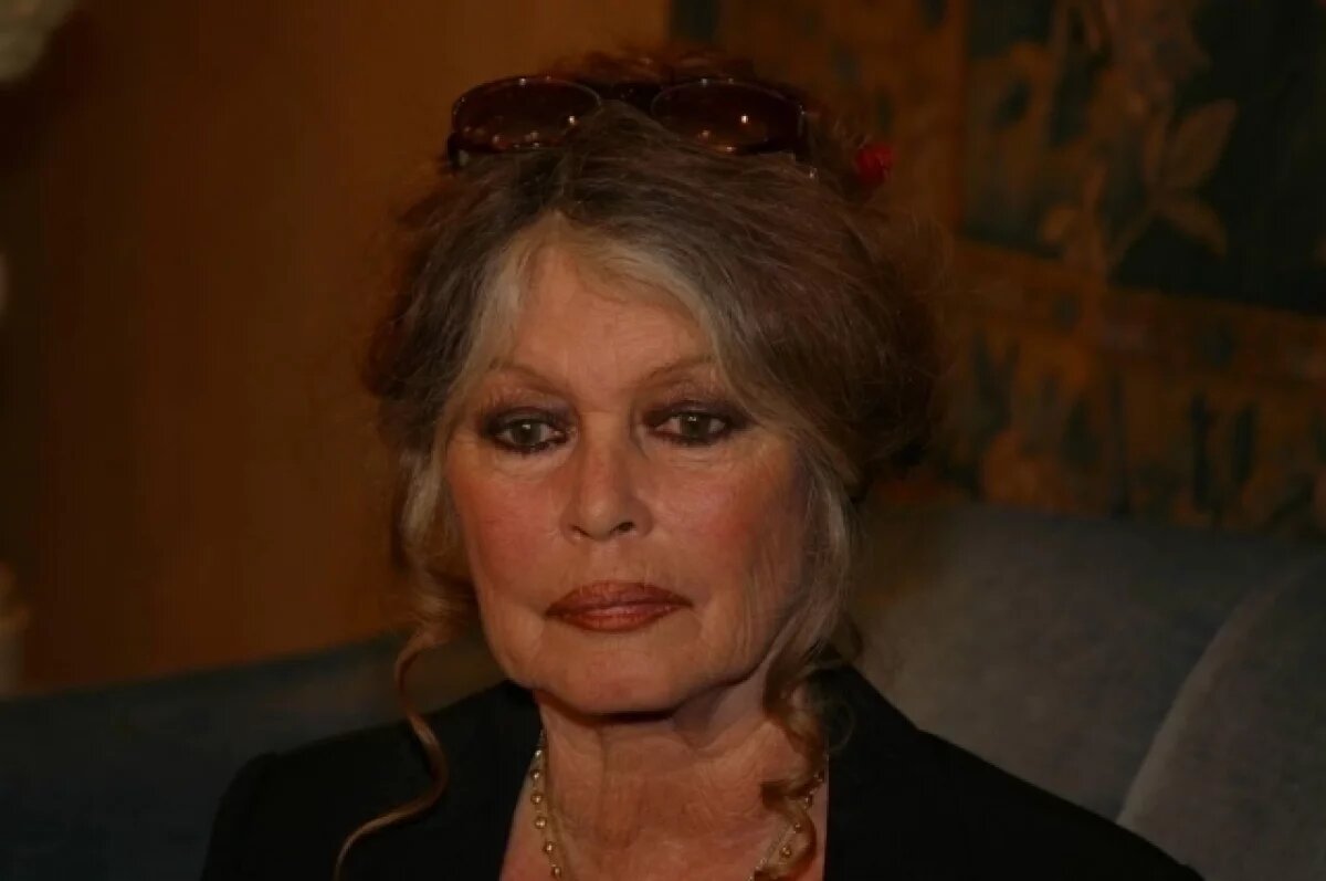    Добровинский: Брижит Бардо говорила по-русски и называла Путина героем