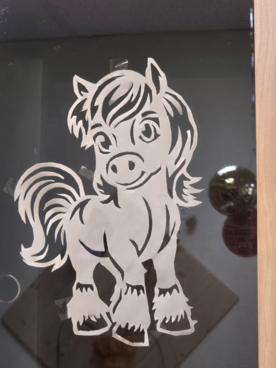 Пусть новогодние праздники принесут радость и счастье!