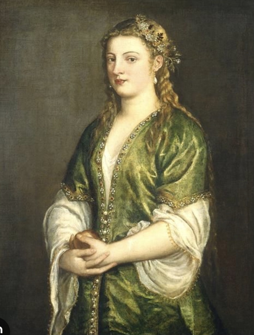 Очень простая, болтушка- хохотушка, типичная славянка. 