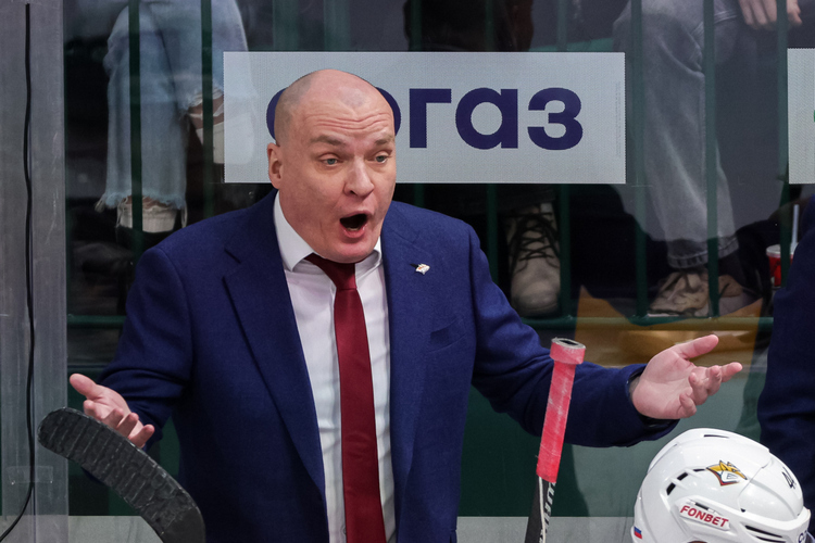 Андрей Разин не доумевает сам