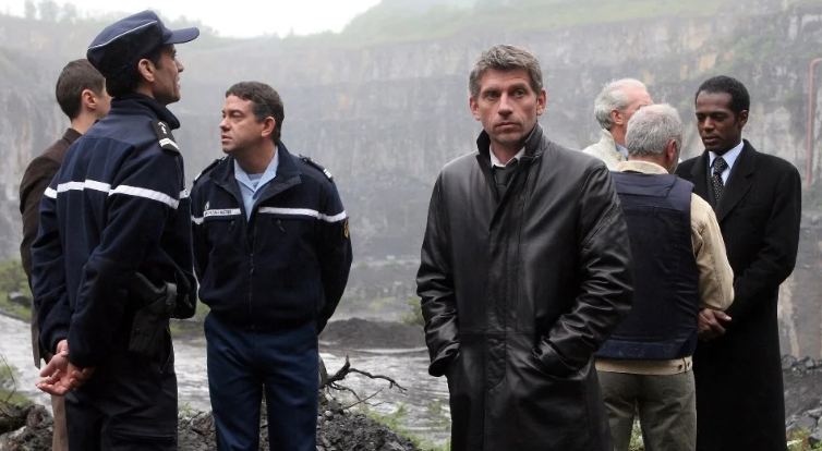 Фрагмент из сериала "Забытые девушки"