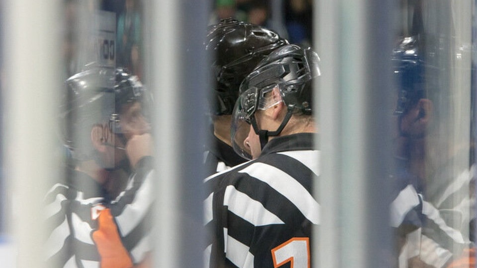 «Салават Юлаев» по буллитам обыграл «Северсталь» со счетом 2:1