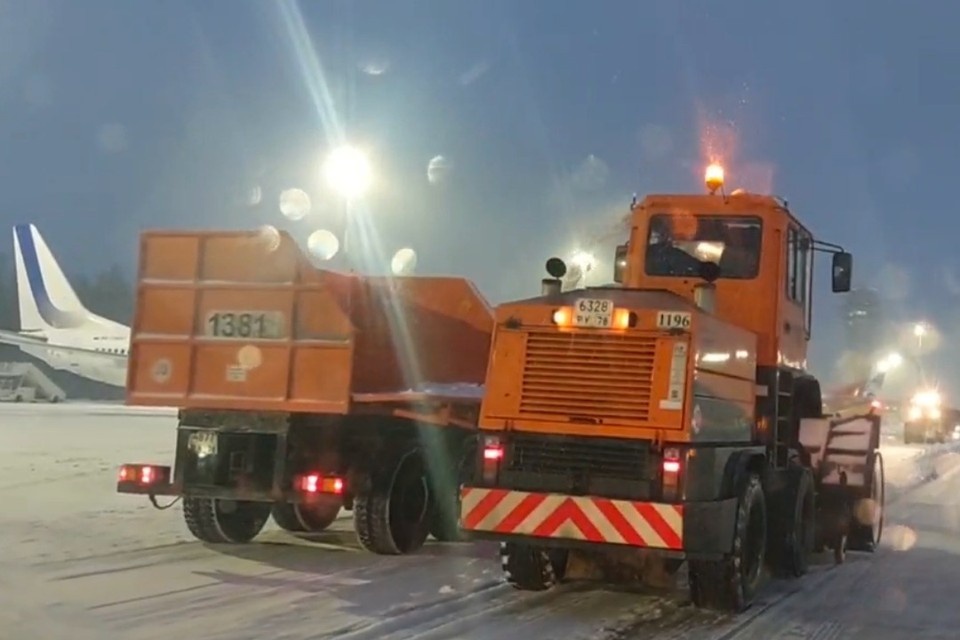    В Пулково нет перебоев из-за снегопада. Фото: ВВСС.