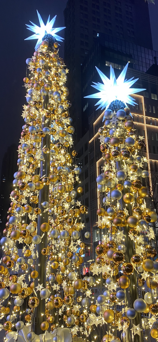 И пусть каждый из нас распространит своё внутреннее свечение дальше и дальше...