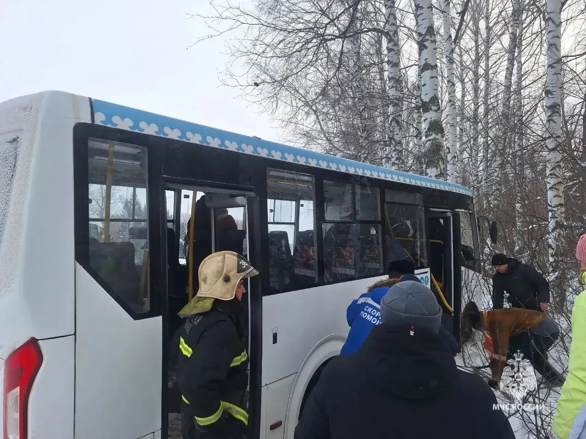    Среди пострадавших в ДТП с автобусом в Башкирии — 9-летняя девочка