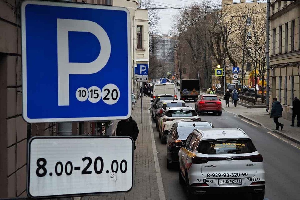    С появлением новых дорожных знаков ничего принципиально не изменится Алексей БУЛАТОВ