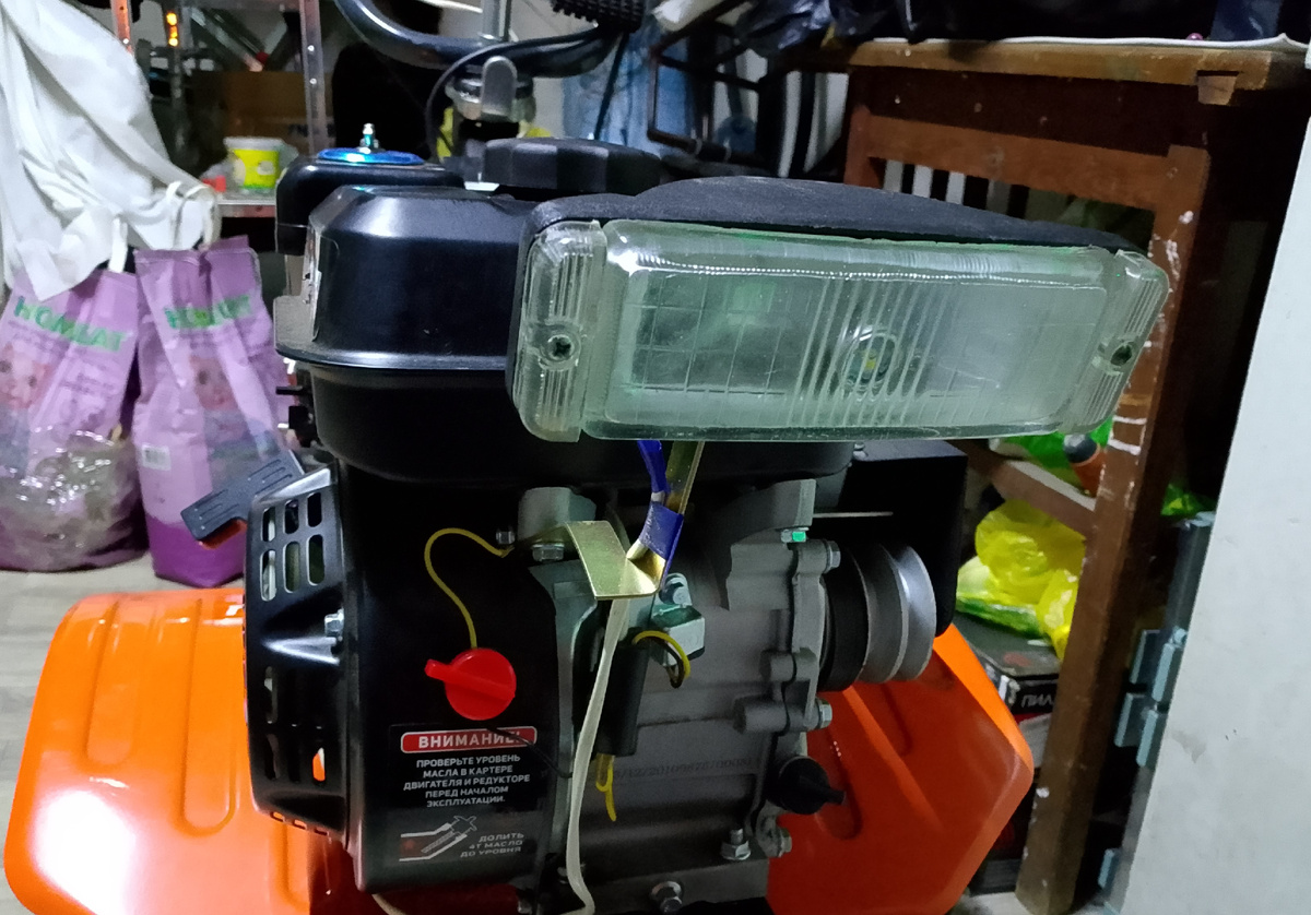 Фара. Фото автора.