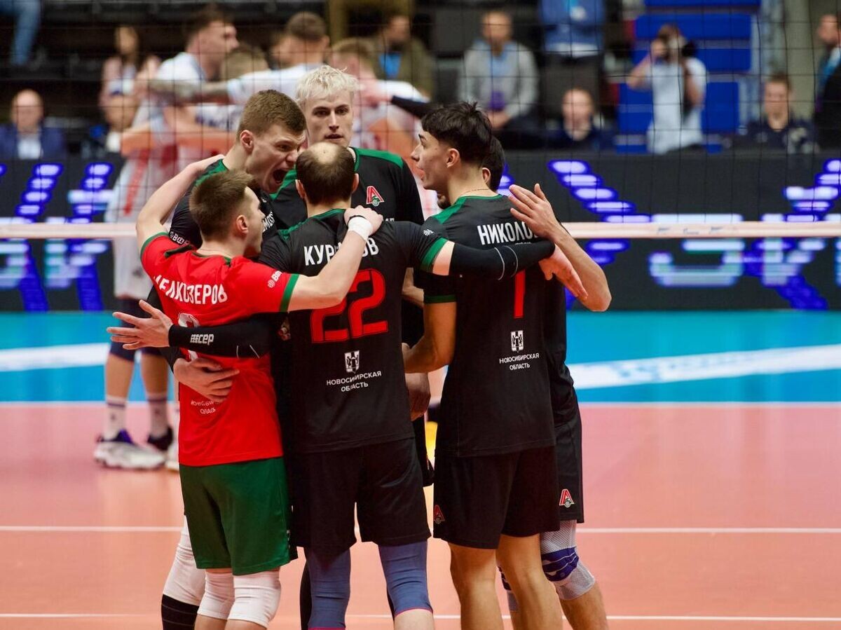    Волейболисты новосибирского "Локомотива" | © Соцсети Всероссийской федерации волейбола