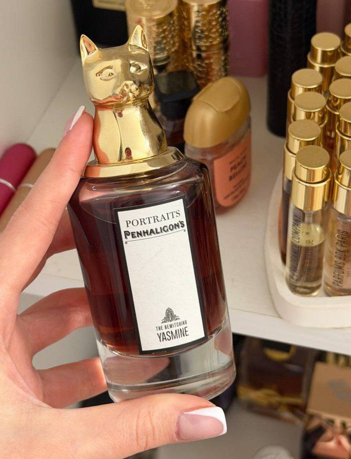 Кому подойдет: Тому, кто ищет небанальный, интеллектуальный цветочный аромат с характером. Для уверенных в себе романтиков.