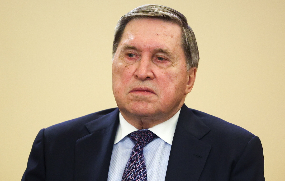    Помощник президента России Юрий Ушаков  Сергей Булкин/ТАСС