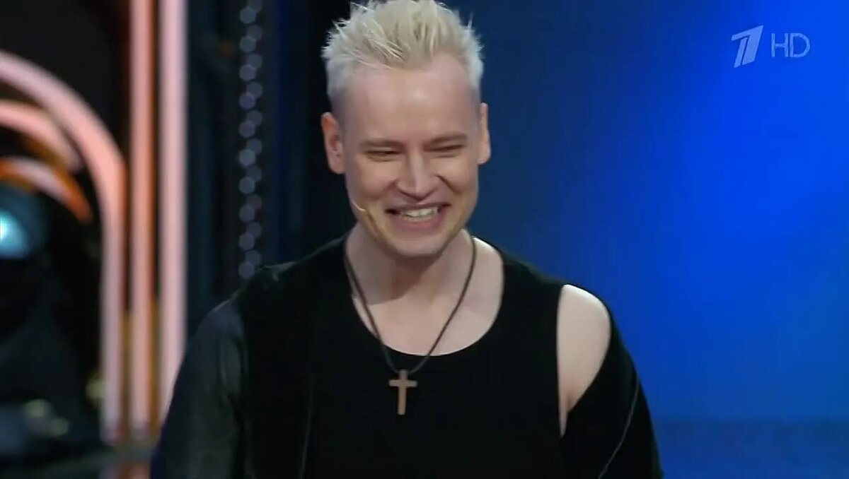 Фото из открытых источников. Шаман на программе "Сегодня вечером"