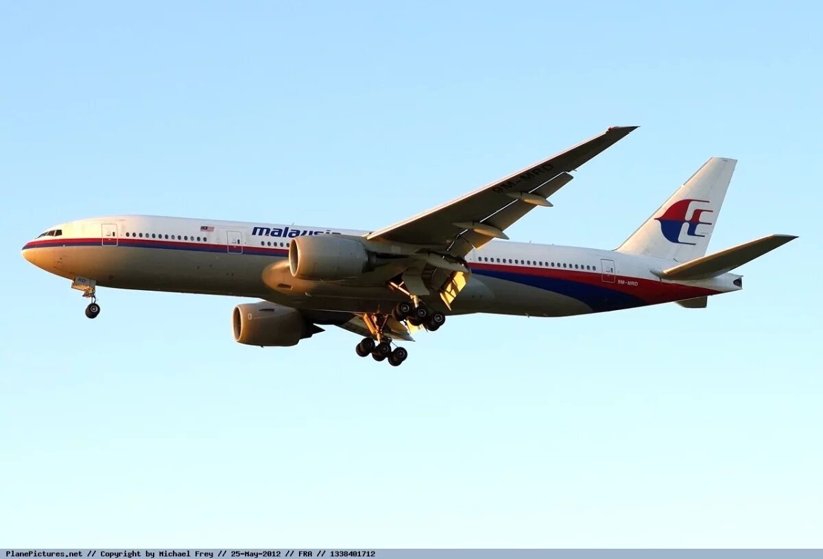    Тайна Boeing: кем были 239 человек на борту пропавшего над Китаем лайнера