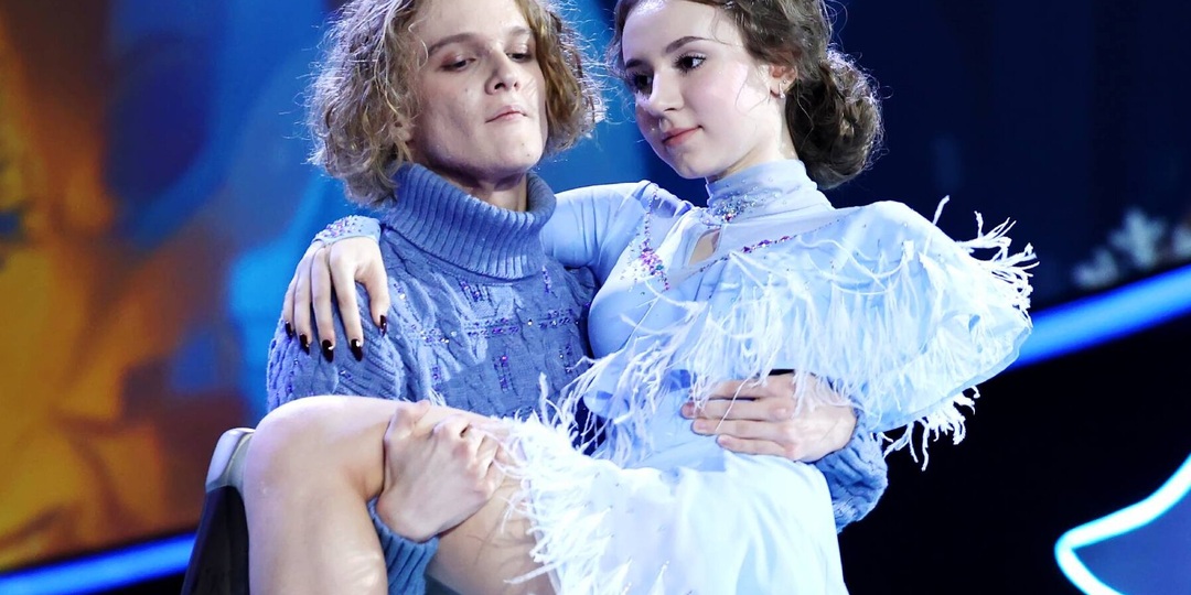 Ампутировали руку и ногу после обстрела: 15-летняя Полина Гладких стала победителем конкурса «Синяя птица»