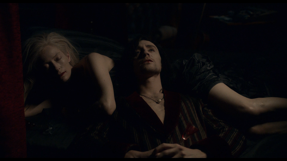 Кадр из фильма Выживут только любовники (2013)