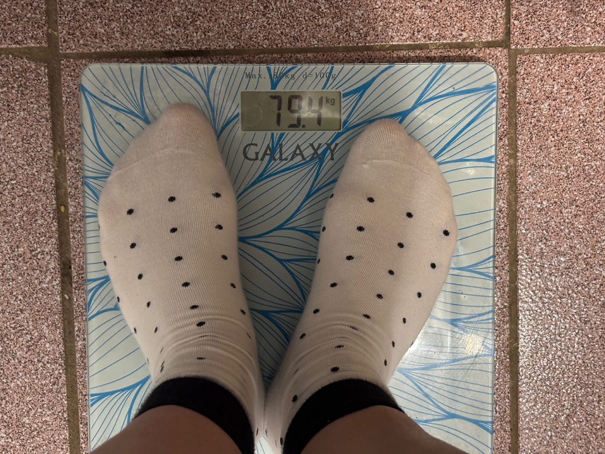 На маминых весах 