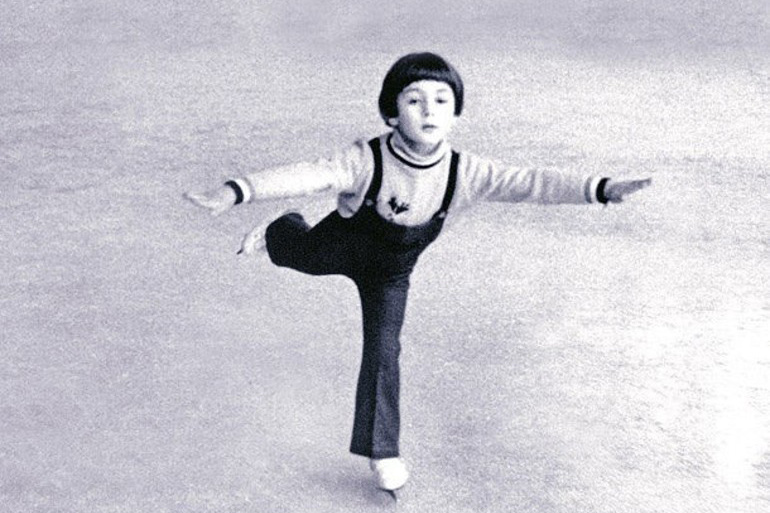Мама поверила, что Илья Авербух достигнет успеха в фигурном катании