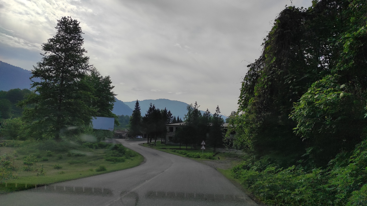 Топлива хватит, чтобы проехать через всю республику. Фото: Кирилл Полиенко / Polienko: путешествуем вдвоём