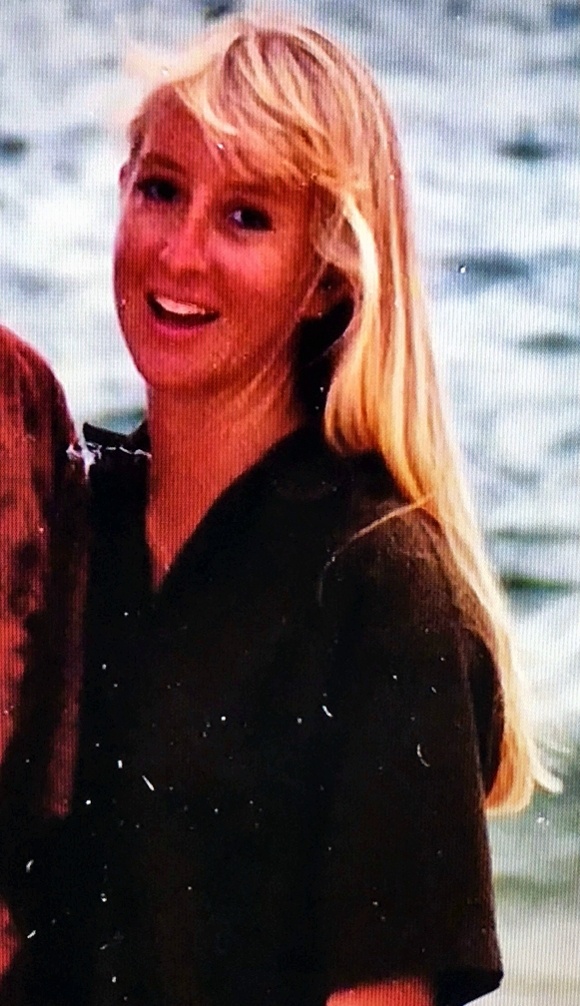 Карла на фото с мужем (обрезано)