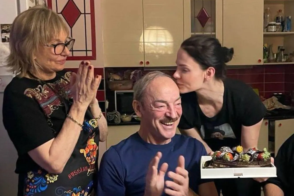    Михаил Боярский с семьей