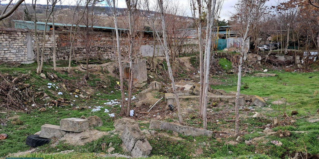 В Феодосии одним позорным местом будет меньше