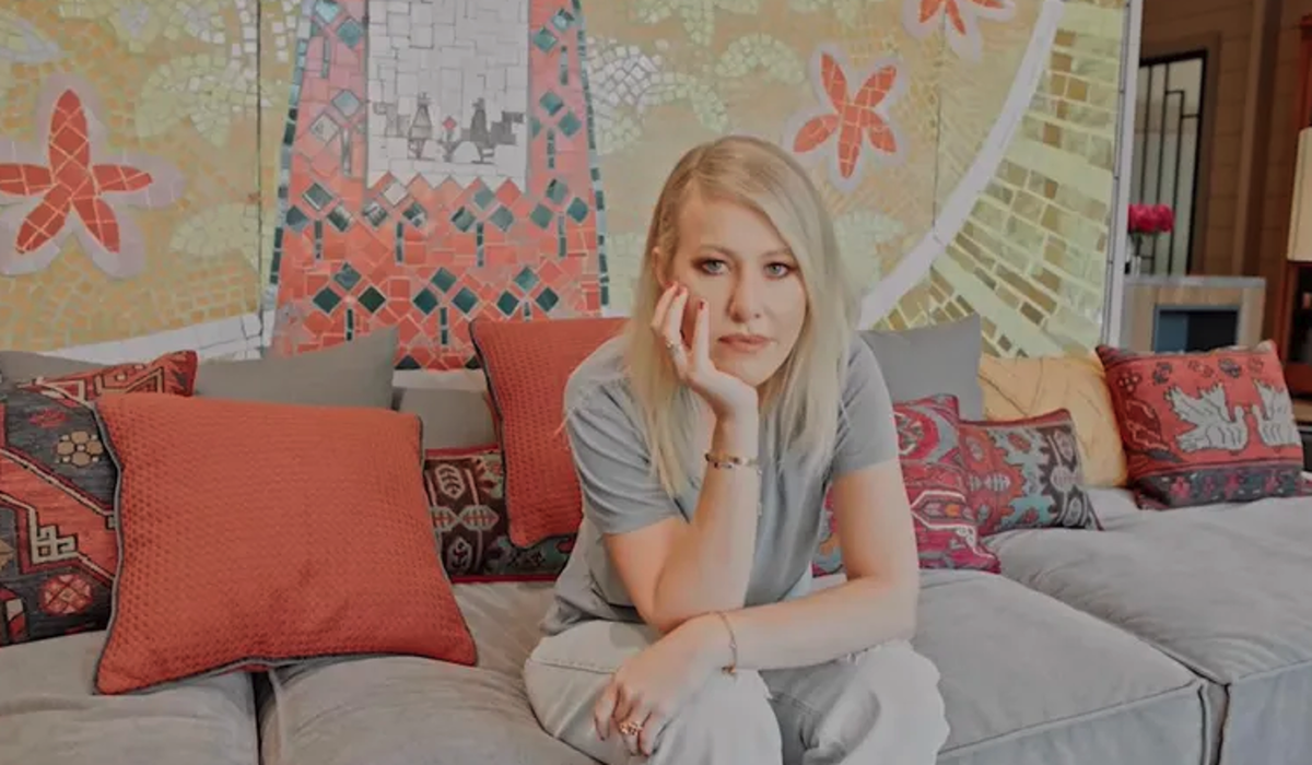    Ксения Собчак. Кадр: YouTube-канал "Осторожно: Собчак"