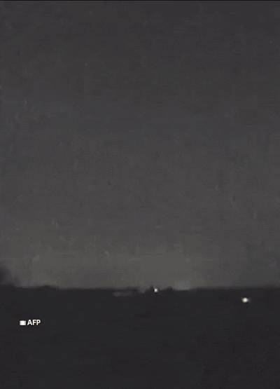    Удар "Орешником". Видео: "Военная хроника"