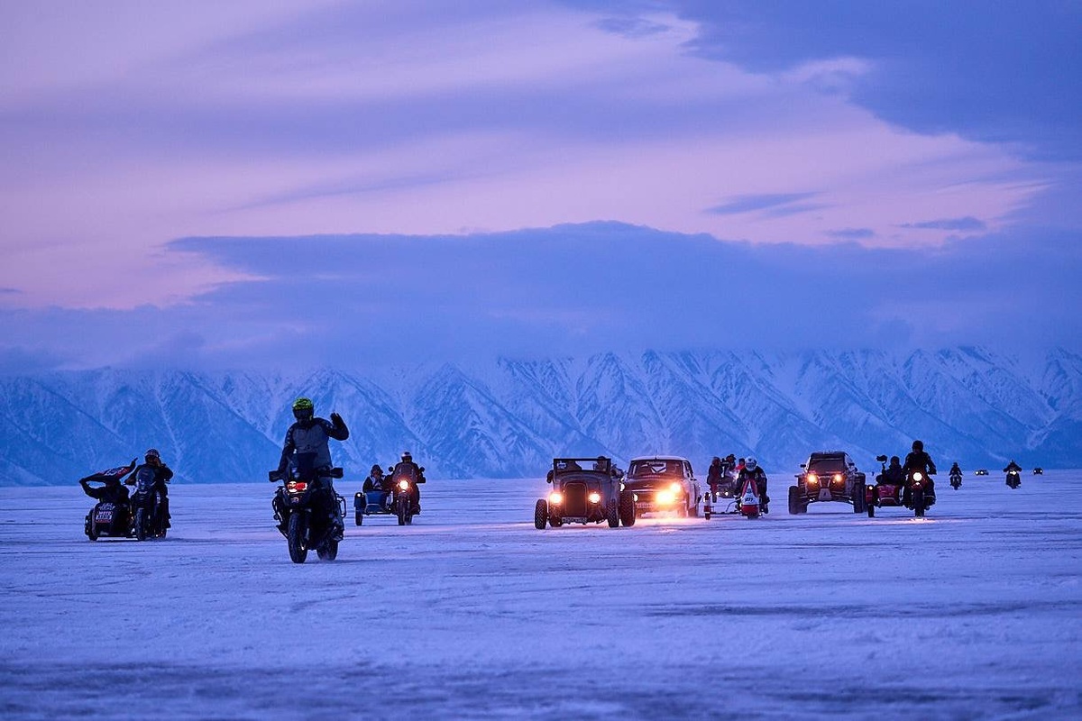 Баргузинский залив, озеро Байкал, Бурятия