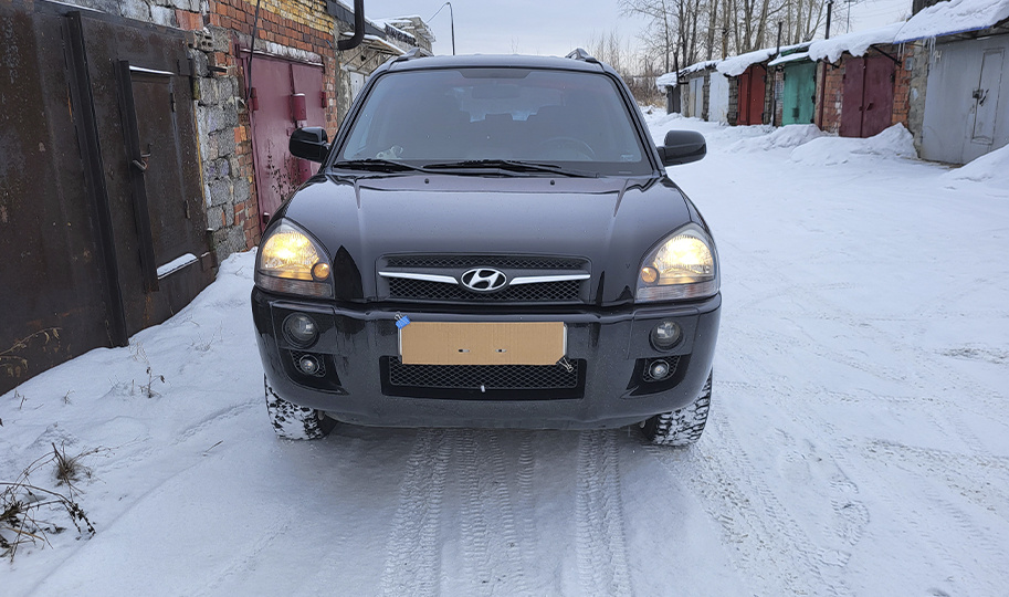 Простой трюк с фарами перед пуском двигателя: эта привычка спасёт АКБ зимой