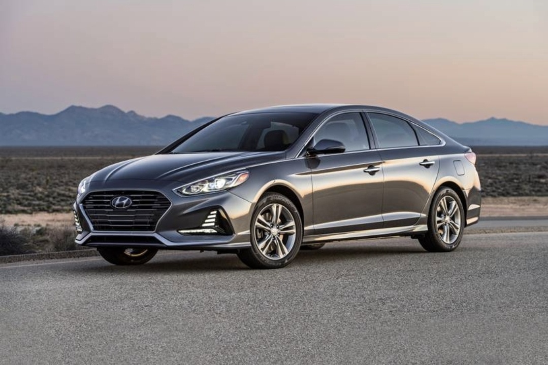 Hyundai Sonata 2019 г. - наш трансфер из Абу-Даби в Дубай