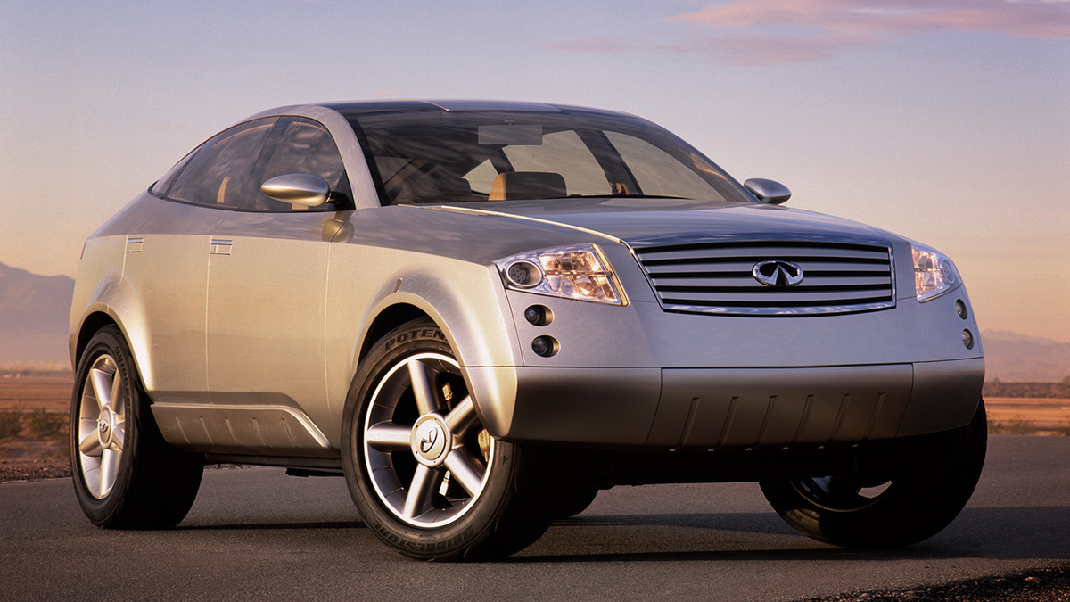 В 2001 году концепт FX45 произвел большое впечатление на публику