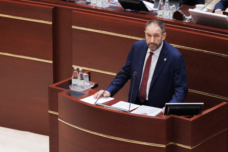 Курс на стабильность вновь избранный глава республики подтвердил, и переназначив Алексея Песошина главой правительства РТ, справляющегося, пусть и с напряжением сил, с очень непростыми экономическими вызовами Фото: «БИЗНЕС Online»