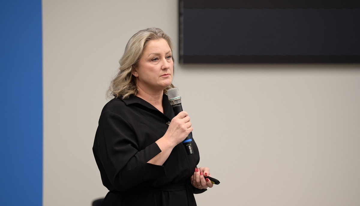 Юлия Рыжих, декан ФТФ ТГУ