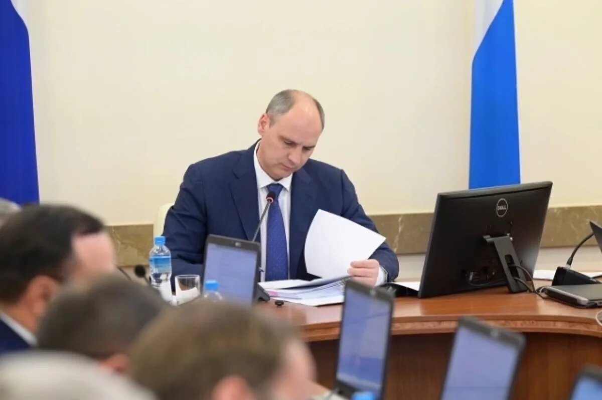    Денис Паслер сократил количество членов свердловского правительства