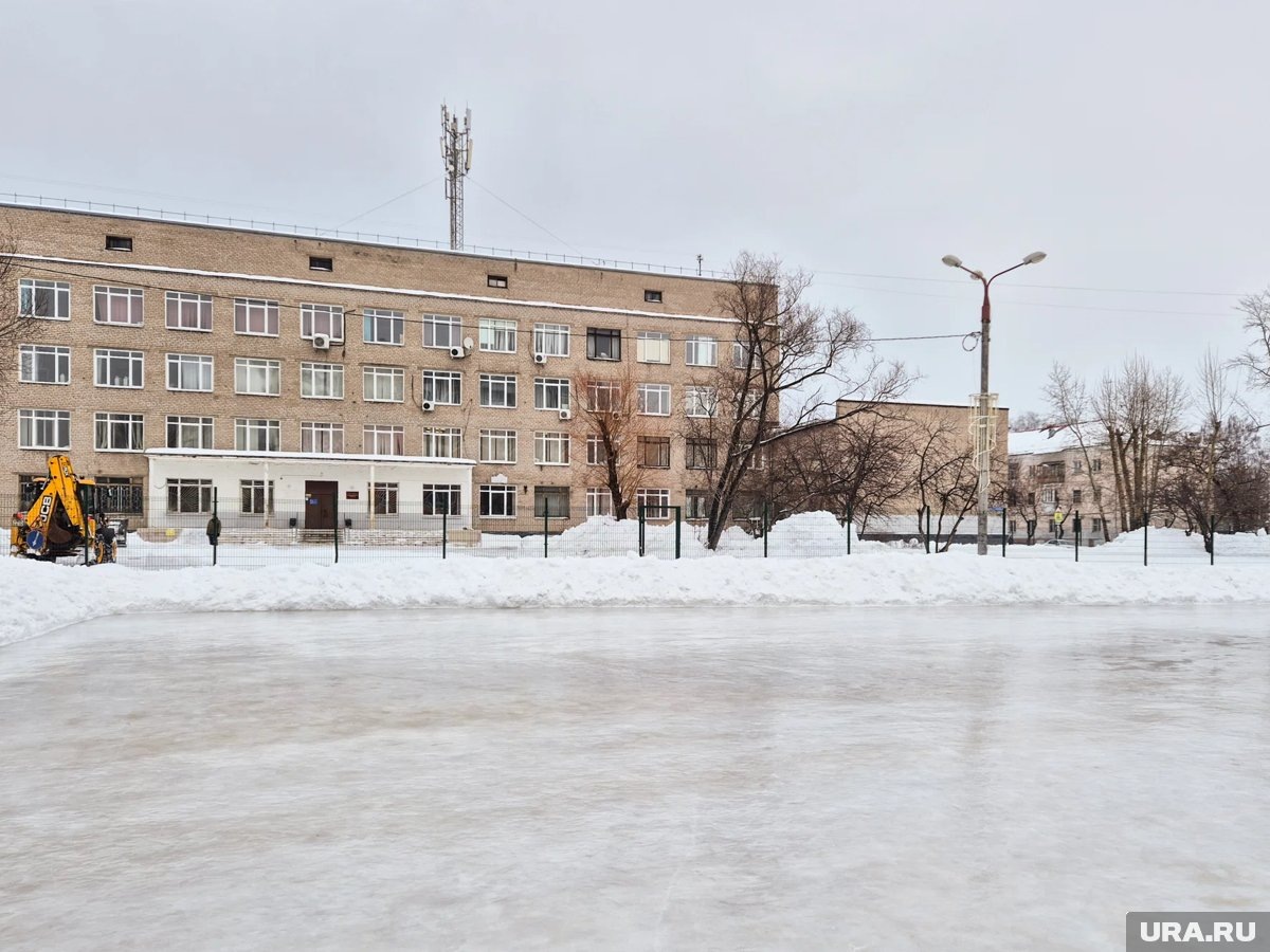     На катках во дворах дети и взрослые могут кататься бесплатно (архивное фото)