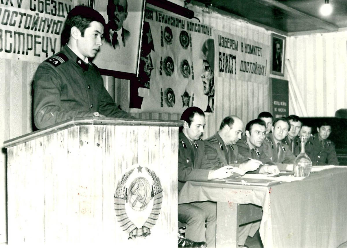 Сержант рубит правду-матку...