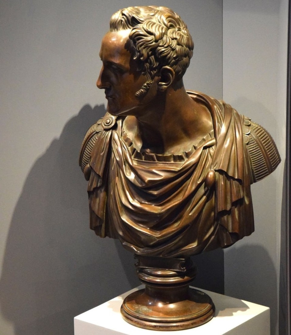    Бюст Николая I ранее посетителям не показывали. Фото: Пермская художественная галерея.