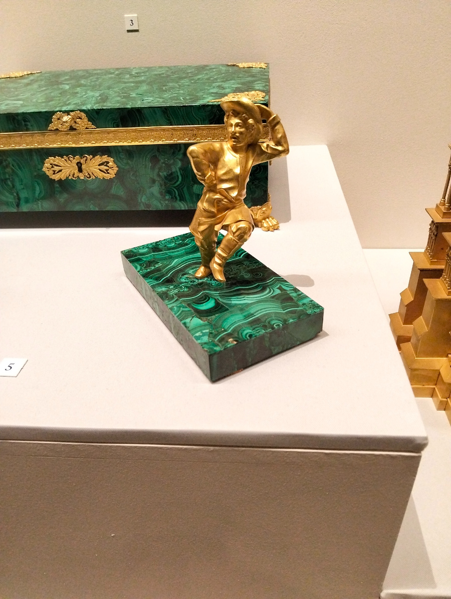 Пресс с плясуном