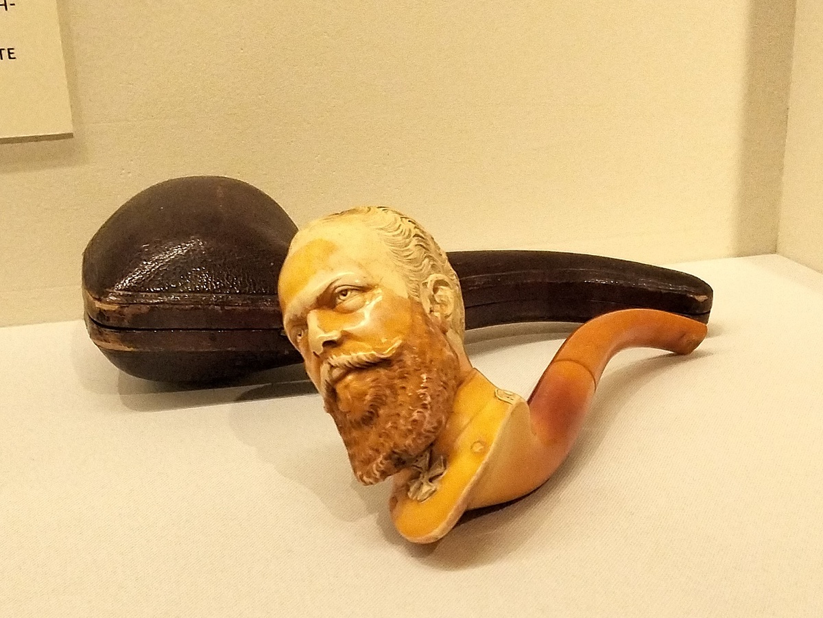 Трубка с головой императора Александра III