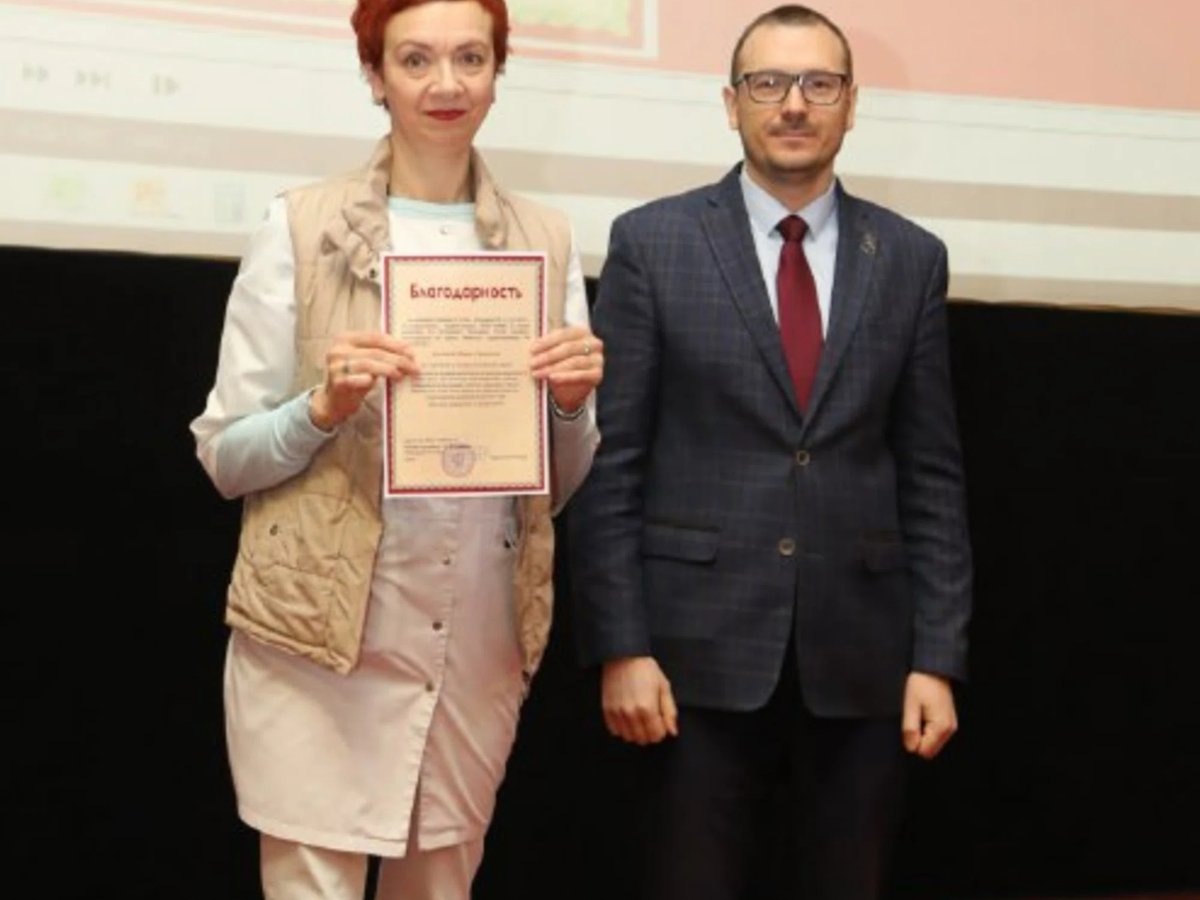    В Кургане вручили награды врачам Центра Илизарова