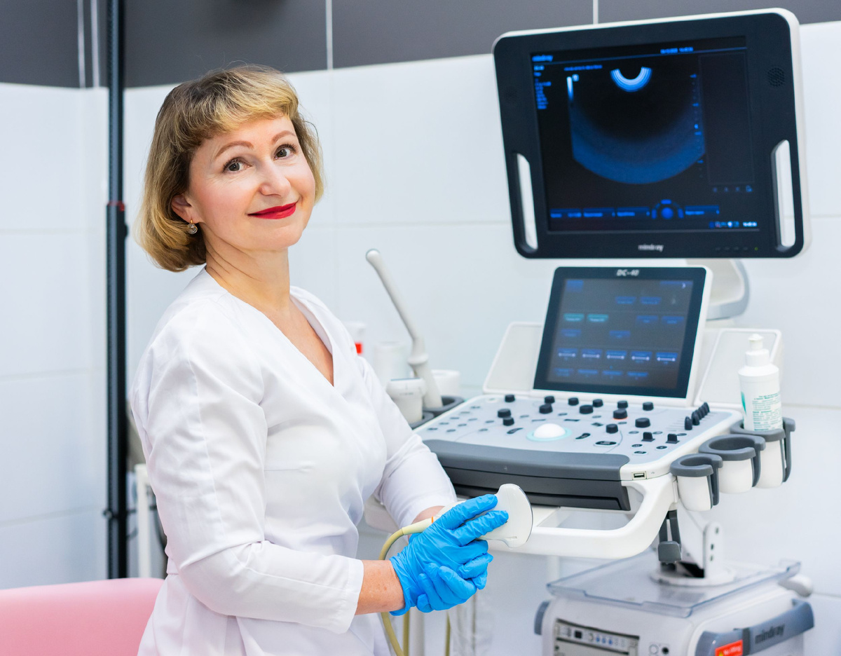 Мякишева Оксана Владиславовна - гинеколог-репродуктолог. Стаж 30 лет.