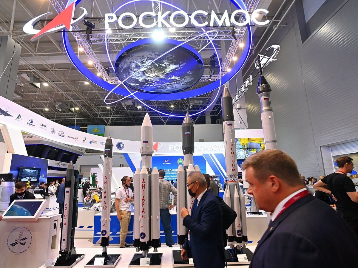    Стенд госкорпорации "Роскосмос" на форуме "Армия-2021"© РИА Новости . Евгений Одиноков
