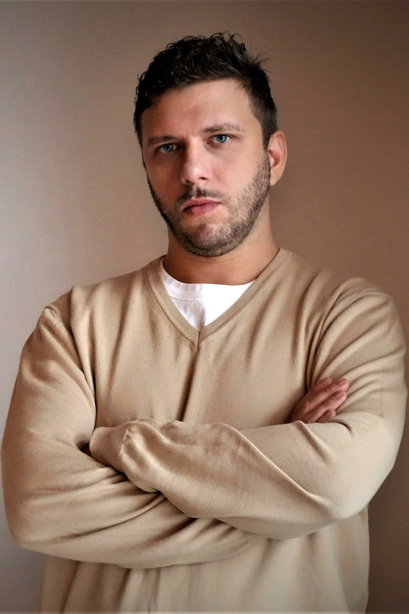 Артем Цуканов