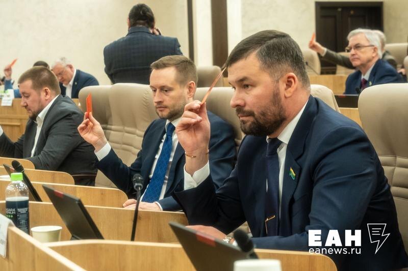    ЕАН. Депутат городской думы Виталий Чачин