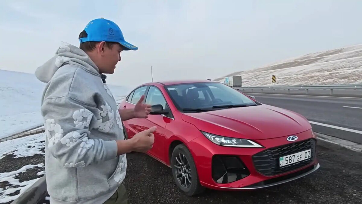    «Чери Арризо 6» стабильно выезжает из 10 секунд при разгоне до «сотни» / youtube.com/@romanmaslennikov