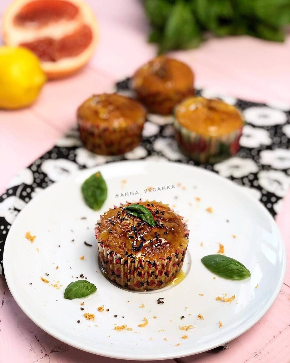 Апельсиновые веганские кексы с цитрусовой карамелью