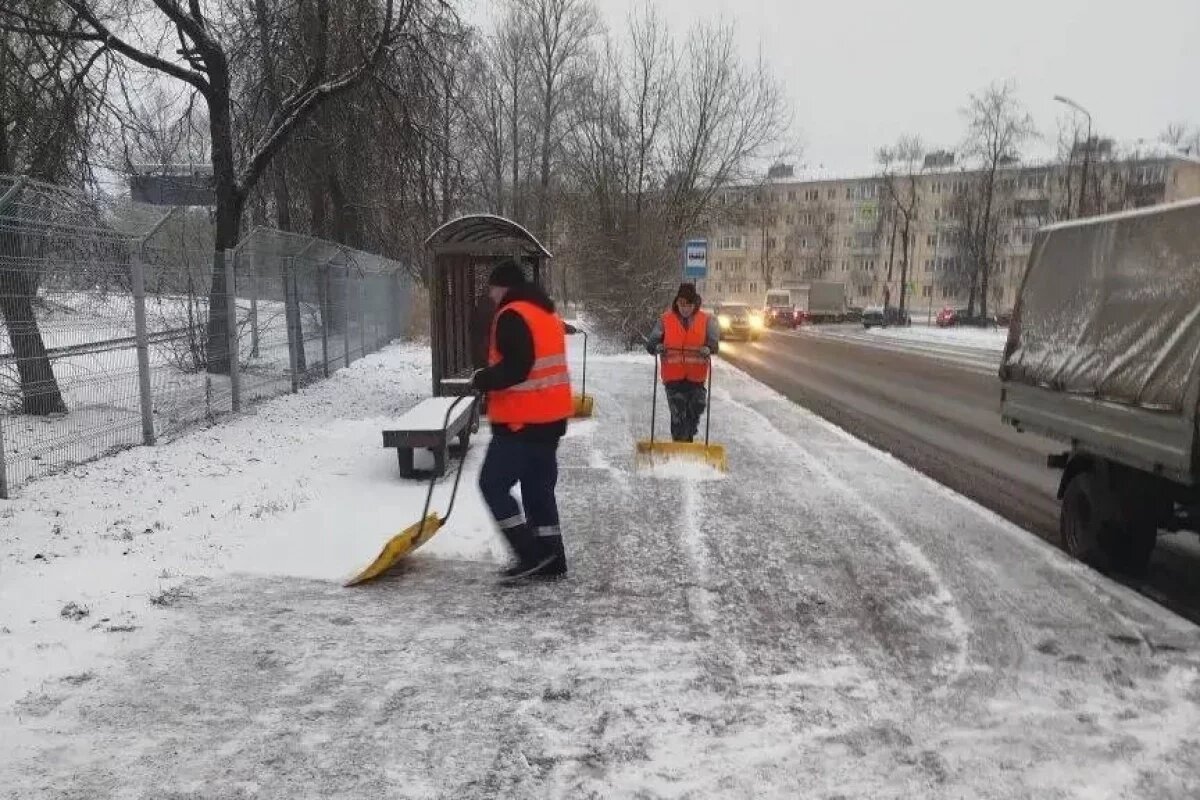    Коммунальные службы Пскова перевели на усиленный режим работы