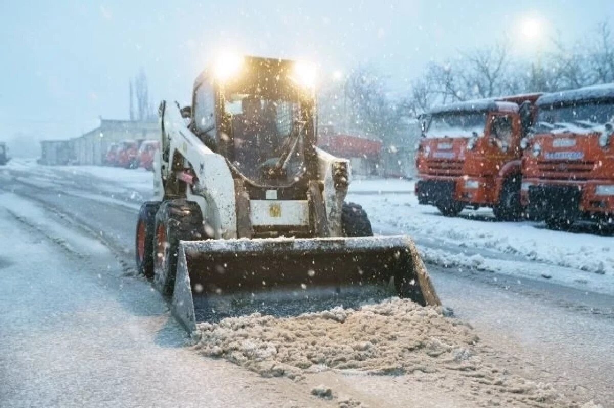    Развожаев провел заседание оперштаба по ситуации на дорогах в Севастополе